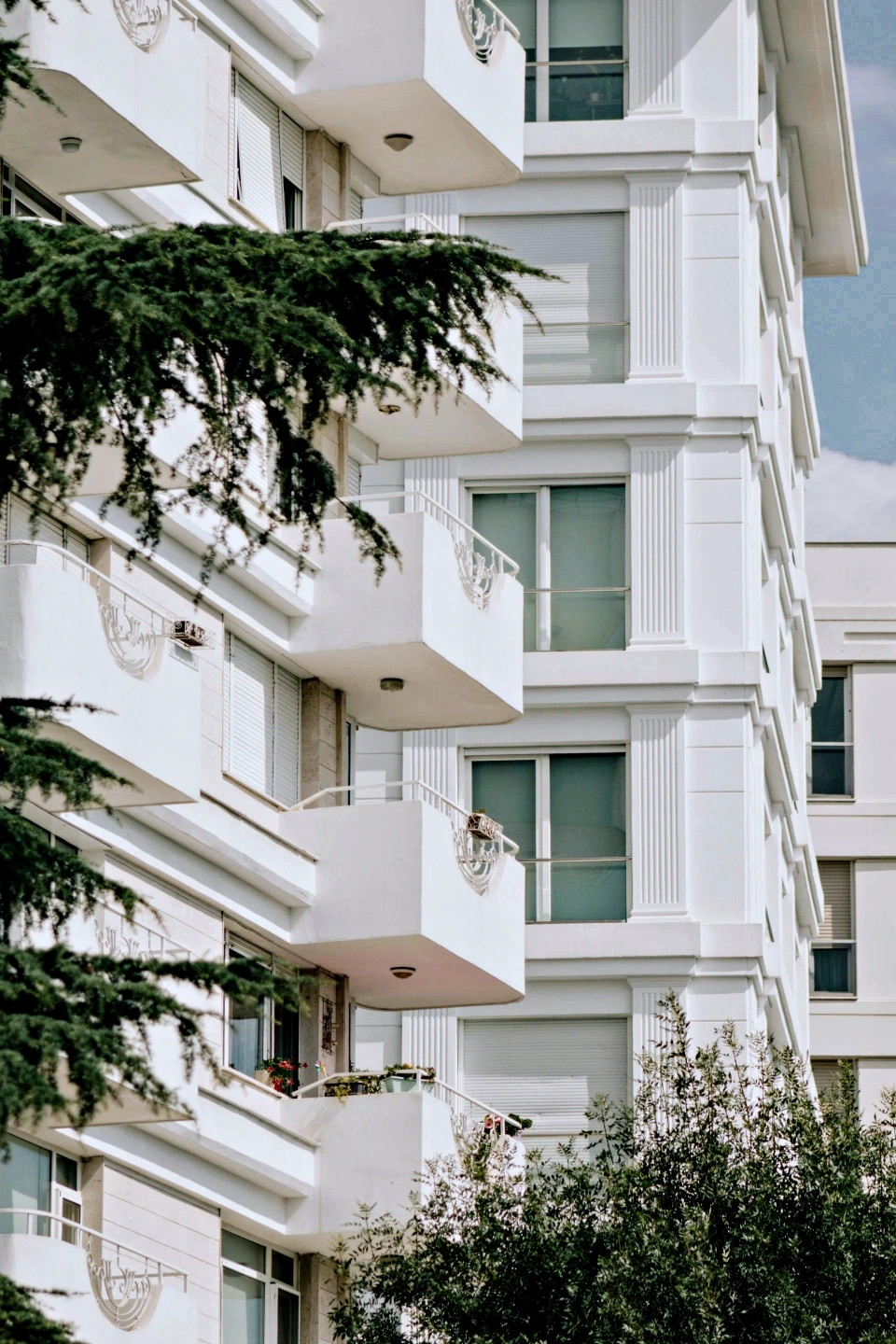 Profitables Investment bereits ab einem mittleren Einkommen und wenig Eigenkapital Planbare Investition in Mietimmobilien auf dem Land